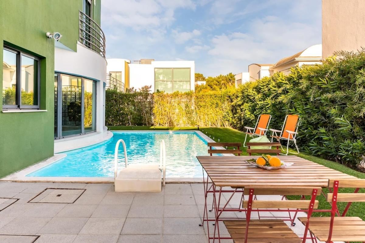 3 Bedroom Villa With Private Pool In Palmela Εξωτερικό φωτογραφία