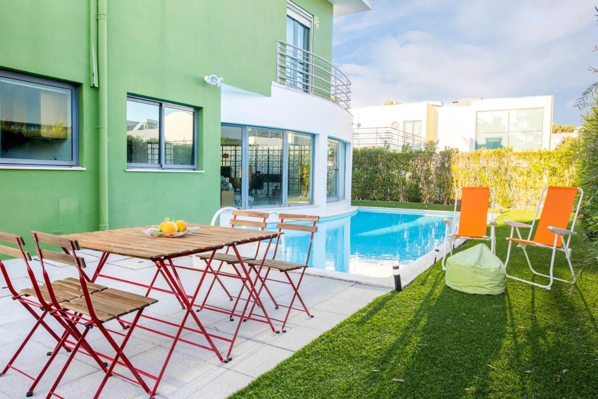 3 Bedroom Villa With Private Pool In Palmela Εξωτερικό φωτογραφία