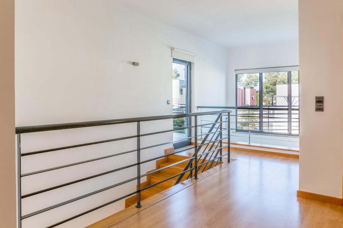 3 Bedroom Villa With Private Pool In Palmela Εξωτερικό φωτογραφία