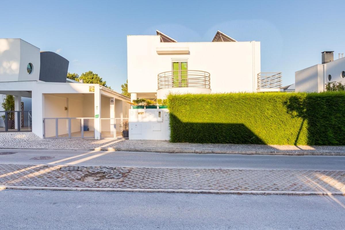 3 Bedroom Villa With Private Pool In Palmela Εξωτερικό φωτογραφία